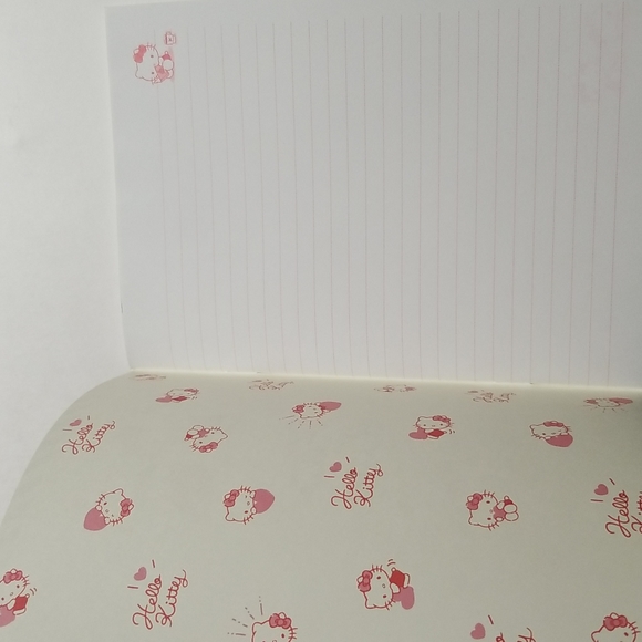 Hello Kitty Notebook - Picture 2 of 5